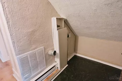 Other - 1052 Marshall Ave, Cincinnati, OH 45225 photo 6 of 9