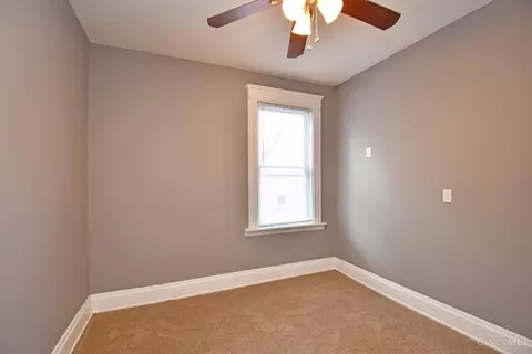 Bedroom - 278 Mcgregor Ave, Cincinnati, OH 45219 photo 8 of 13