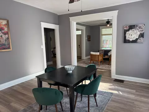 Dining - 278 Mcgregor Ave, Cincinnati, OH 45219 photo 2 of 2