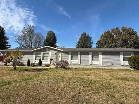 4132 Fork Ridge Dr, Batavia, OH 45103