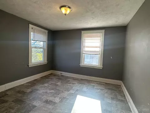 2266 Harrison Ave, Cincinnati, OH 45211 photo 3