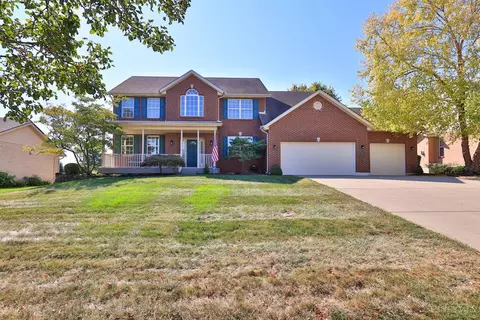 5627 Eagle Dance Dr, Hamilton, OH 45011