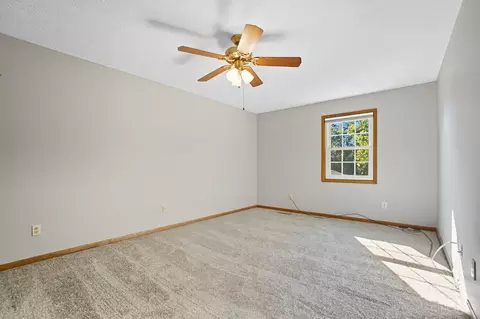 Bedroom - 3530 Oak Spring Dr, Hamilton, OH 45011 photo 1 of 9
