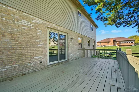 Exterior - 3530 Oak Spring Dr, Hamilton, OH 45011 photo 8 of 14
