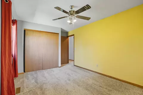 Bedroom - 3530 Oak Spring Dr, Hamilton, OH 45011 photo 9 of 9