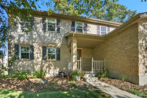 Exterior - 3530 Oak Spring Dr, Hamilton, OH 45011 photo 4 of 14
