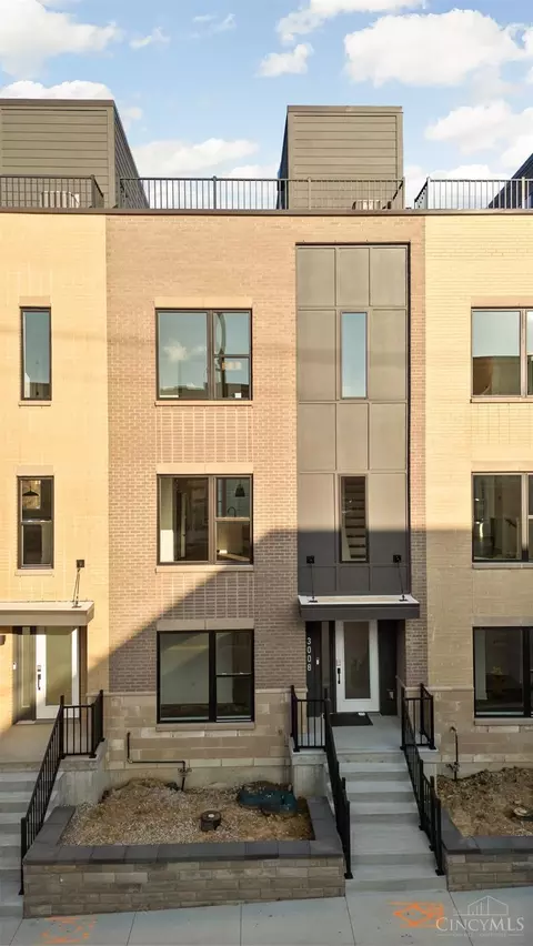 3008 Woodburn Ave, Cincinnati, OH 45206