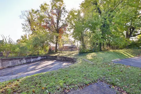 Exterior - 5418 Reading Rd, Cincinnati, OH 45237 photo 2 of 2