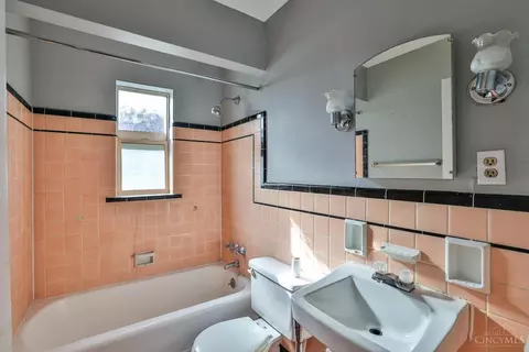 Bath - 5418 Reading Rd, Cincinnati, OH 45237 photo 1 of 1