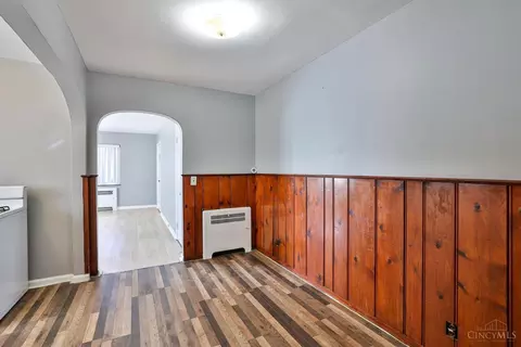 Entry Way - 5418 Reading Rd, Cincinnati, OH 45237 photo 2 of 2