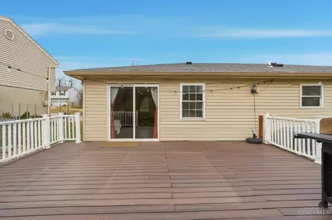 Exterior - 2148 Julie Ter, Reading, OH 45215 photo 8 of 11