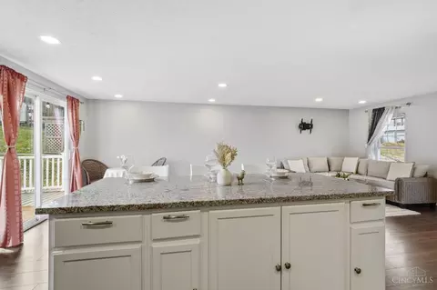 Kitchen - 2148 Julie Ter, Reading, OH 45215 photo 4 of 5