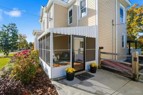Exterior - 2191 Townsend Rd, Cincinnati, OH 45238 photo 6 of 20