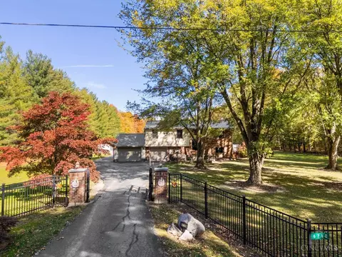 6710 Bray Rd, Goshen, OH 45122