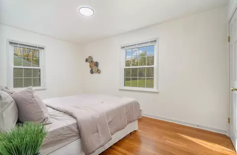 Bedroom - 10410 Maria Ave, Cincinnati, OH 45231 photo 1 of 6