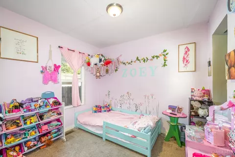 Bedroom - 521 Spring Ave, Franklin, OH 45005 photo 3 of 4