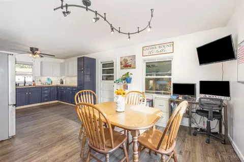 Dining - 521 Spring Ave, Franklin, OH 45005 photo 1 of 1