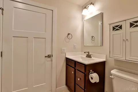 Bath - 45 Platform St, Amelia, OH 45102 photo 3 of 4