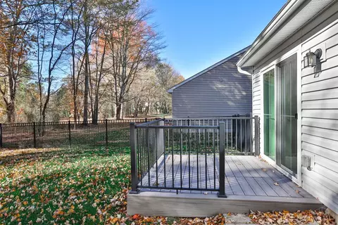 Exterior - 45 Platform St, Amelia, OH 45102 photo 5 of 12
