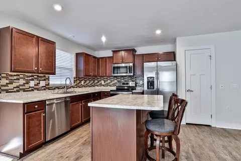 Kitchen - 45 Platform St, Amelia, OH 45102 photo 2 of 2