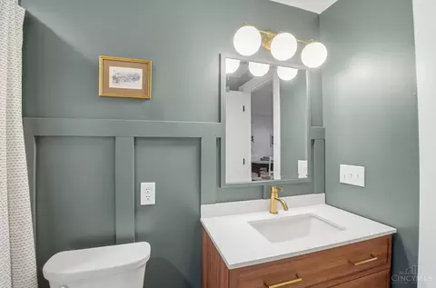Bath - 4832 Prospect Ave, Blue Ash, OH 45242 photo 11 of 12