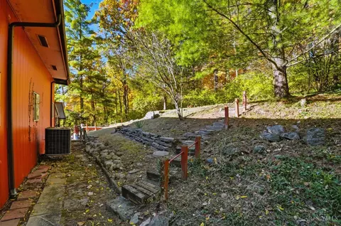 4412 Grove Ave, Mariemont, OH 45227 photo 39