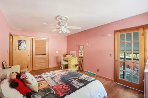 4412 Grove Ave, Mariemont, OH 45227 photo 17
