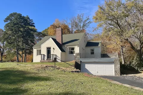 6509 Lewis Rd, Loveland, OH 45140