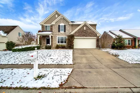 2140 Crossridge Dr, Batavia, OH 45103