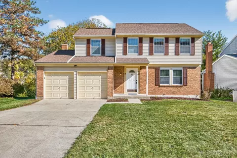 69 Orchard Knoll Dr, Reading, OH 45215