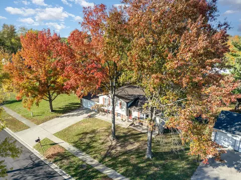 View/Area - 615 Regents Rd, Cincinnati, OH 45245 photo 1 of 3