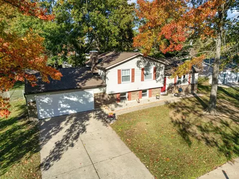 View/Area - 615 Regents Rd, Cincinnati, OH 45245 photo 3 of 3
