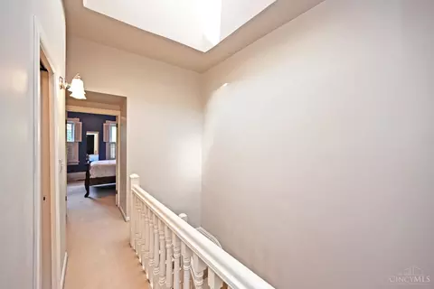 913 Paradrome St, Cincinnati, OH 45202 photo 32