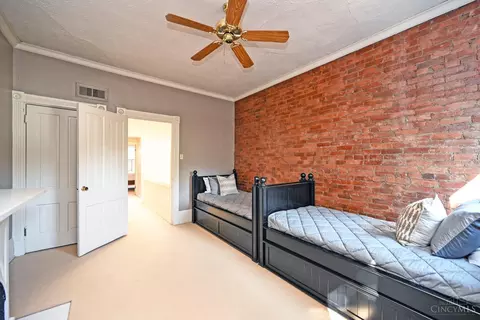 913 Paradrome St, Cincinnati, OH 45202 photo 40