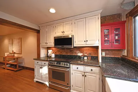 913 Paradrome St, Cincinnati, OH 45202 photo 16
