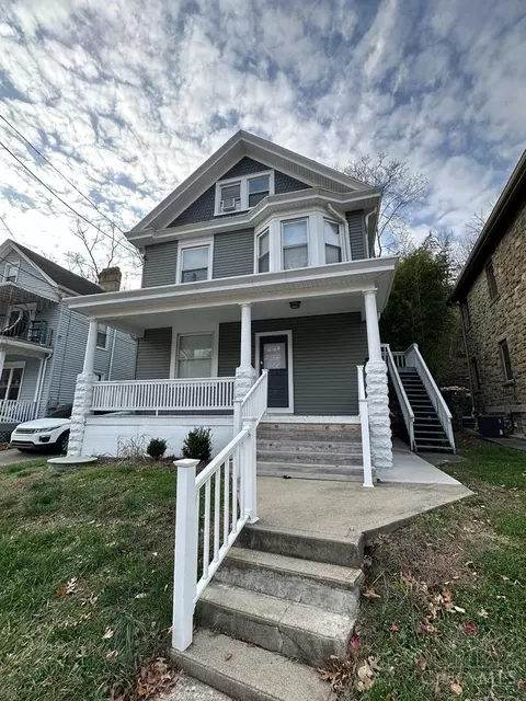 555 Delta Ave, Cincinnati, OH 45226