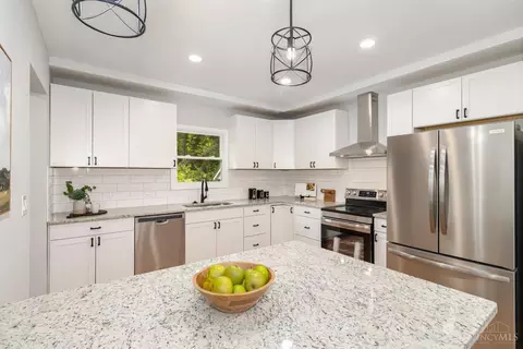 127 Meridian St, Cincinnati, OH 45233 photo 9