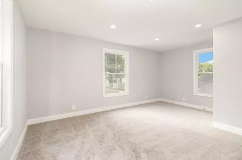 127 Meridian St, Cincinnati, OH 45233 photo 17