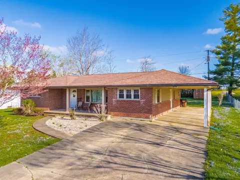 902 Walnut St, West Union, OH 45693