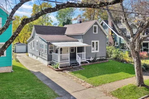 81 Hillsdale Ave, Cincinnati, OH 45216