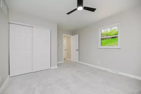 Bedroom - 6169 Sheed Rd, Cincinnati, OH 45247 photo 1 of 6