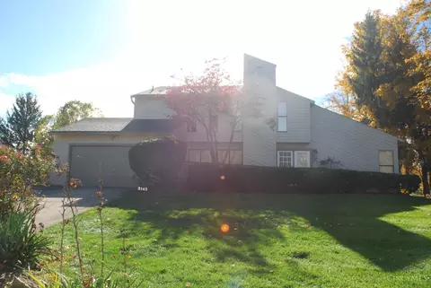 2143 Spinningwheel Ln, Cincinnati, OH 45244