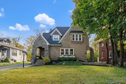 6515 Iris Ave, Cincinnati, OH 45213