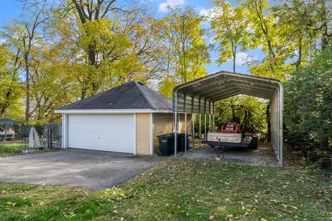 Exterior - 6515 Iris Ave, Cincinnati, OH 45213 photo 11 of 12