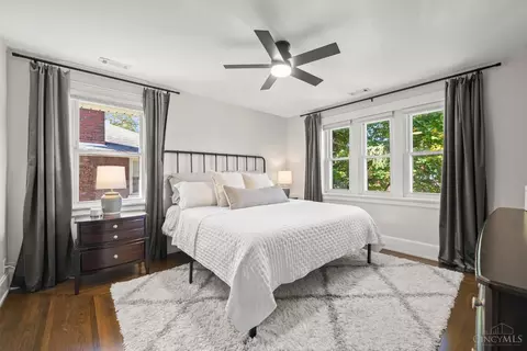 Bedroom - 6515 Iris Ave, Cincinnati, OH 45213 photo 1 of 6