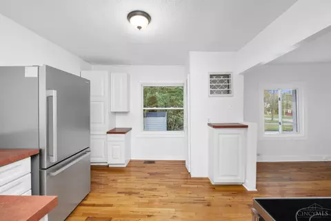Kitchen - 8811 Pine Rd, Cincinnati, OH 45242 photo 1 of 1