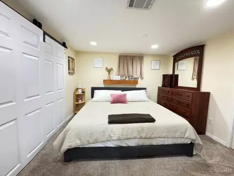 Bedroom - 515 Maple Dr, Reading, OH 45215 photo 3 of 4