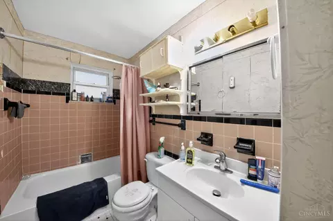 11726 Hamlet Rd, Forest Park, OH 45240 photo 7