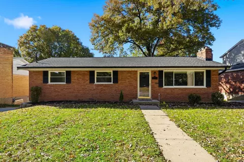 3699 Krierview Dr, Cincinnati, OH 45248