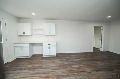 4612 Ward St, Cincinnati, OH 45227 photo 15